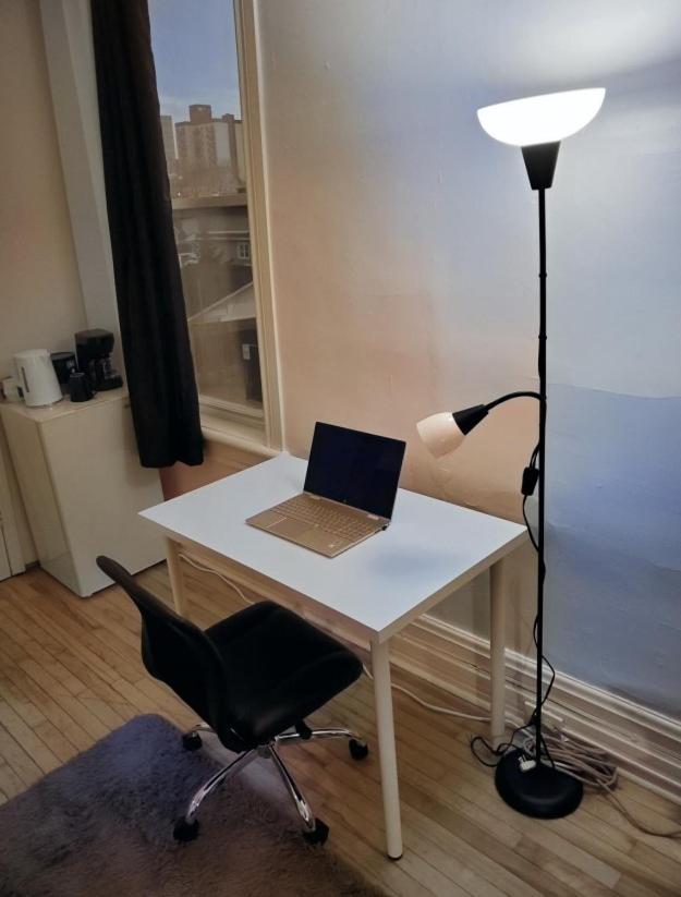 Booking-Eddy- Single Room With Self Check-In Hull Eksteriør bilde