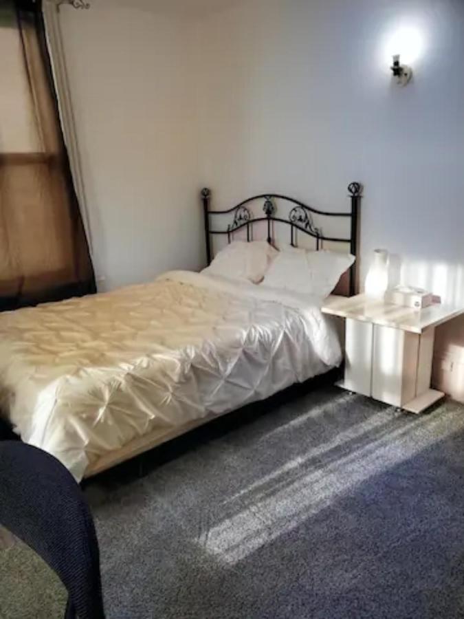 Booking-Eddy- Single Room With Self Check-In Hull Eksteriør bilde