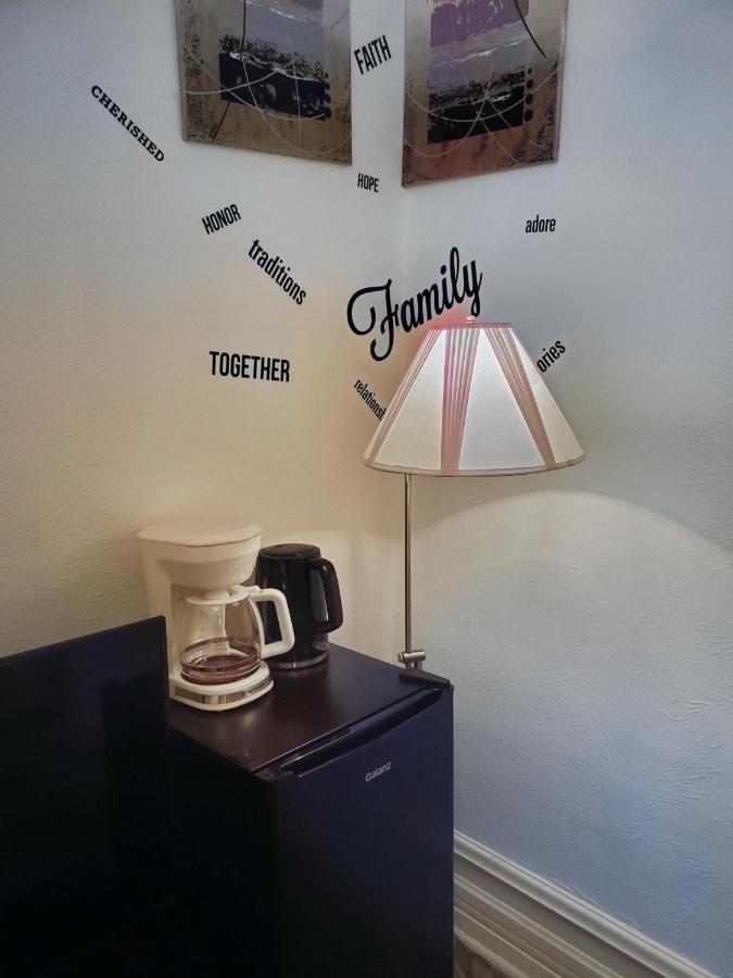 Booking-Eddy- Single Room With Self Check-In Hull Eksteriør bilde